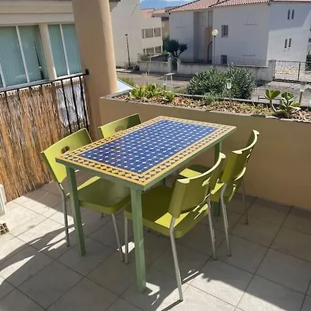 T2 Climatise Proche Centre Appartement Calvi (Corsica)